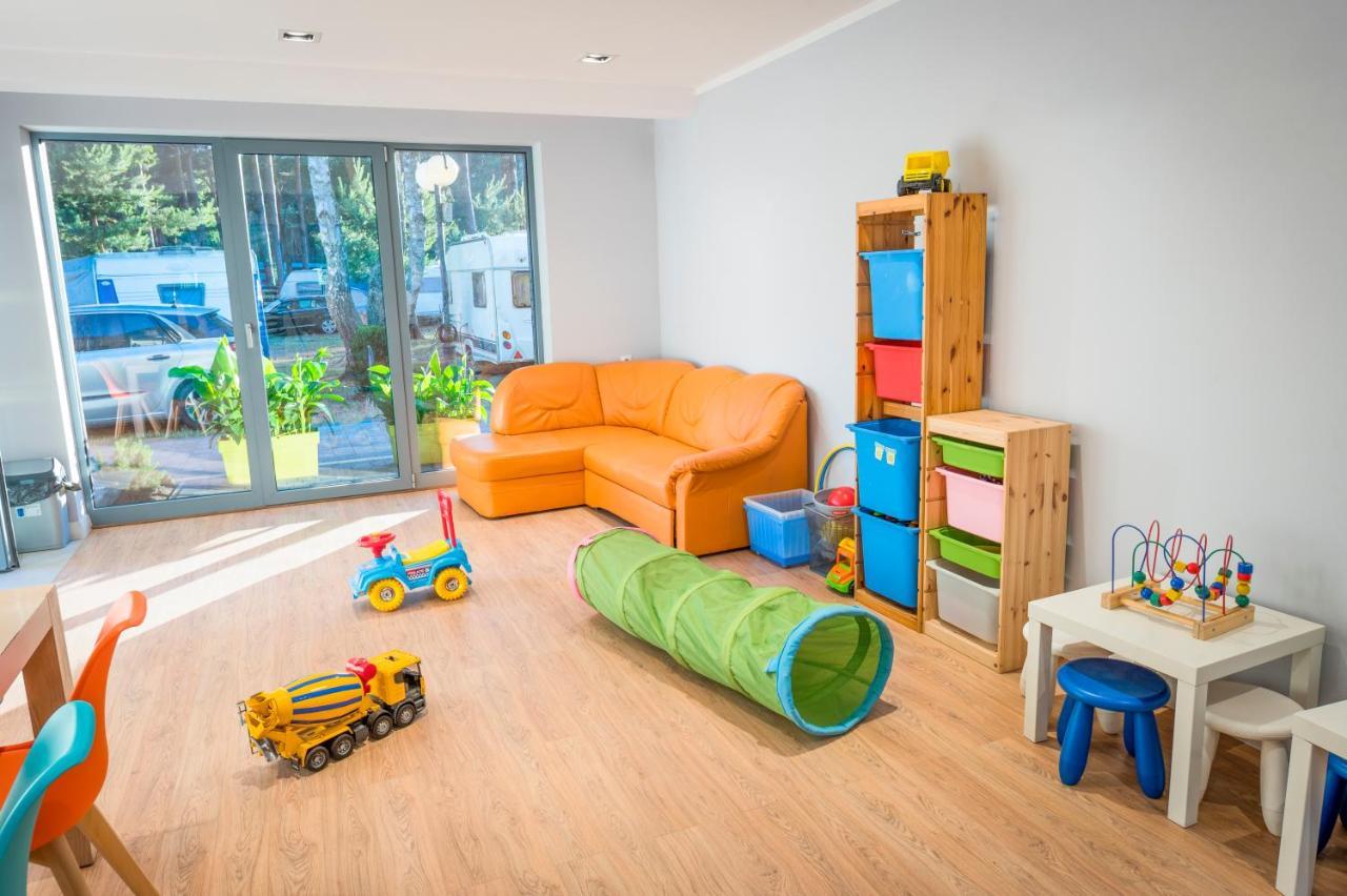 Apartamenty Camping Morski 웨바 외부 사진
